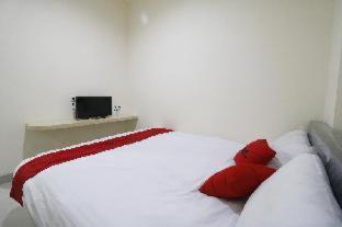 Reddoorz Plus Near Mall Ciputra Jakarta Rum bild